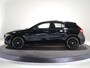 Mercedes-Benz A-klasse 250e Business Solution AMG | Panoramaschuifdak | Premium Plus | 19”AMG-velgen | Head-up display | Dodehoekassistent |