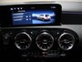 Mercedes-Benz A-klasse 250e Business Solution AMG | Panoramaschuifdak | Premium Plus | 19”AMG-velgen | Head-up display | Dodehoekassistent |