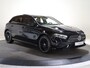 Mercedes-Benz A-klasse 250e Business Solution AMG | Panoramaschuifdak | Premium Plus | 19”AMG-velgen | Head-up display | Dodehoekassistent |