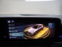 Mercedes-Benz A-klasse 250 e Business Solution AMG | Panoramaschuifdak | Premium Plus | 19”AMG-velgen | Head-up display | Dodehoekassistent |
