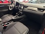 Renault Captur 1.3 TCe 140 Intens - CAMERA - CARPLAY - PDC voor + achter