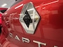 Renault Captur 1.3 TCe 140 Intens - CAMERA - CARPLAY - PDC voor + achter