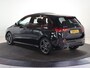 Mercedes-Benz B-klasse 250e Business Solution AMG | Panoramaschuifdak | Night | Winter pakket | Trekhaak | Stoelverwarming |