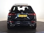 Mercedes-Benz B-klasse 250e Business Solution AMG | Panoramaschuifdak | Night | Winter pakket | Trekhaak | Stoelverwarming |