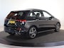 Mercedes-Benz B-klasse 250e Business Solution AMG | Panoramaschuifdak | Night | Winter pakket | Trekhaak | Stoelverwarming |