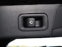 Mercedes-Benz B-klasse 250e Business Solution AMG | Panoramaschuifdak | Night | Winter pakket | Trekhaak | Stoelverwarming |