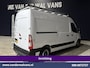 Opel Movano 2.3 CDTI 146pk L2H2 Inrichting Euro6 Airco | Imperiaal | Camera | Navigatie | 2500kg Trekhaak Cruisecontrol, Parkeersensoren, Bijrijdersbank