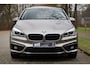 BMW 2-Serie Active Tourer 218i Sportline | Aut | Dealer OH | Navi | Pano | HUD | Camera | PDC v+a | Afn Trekhaak | LED | Hifi | Sportstoelen | etc.