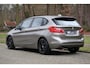 BMW 2-Serie Active Tourer 218i Sportline | Aut | Dealer OH | Navi | Pano | HUD | Camera | PDC v+a | Afn Trekhaak | LED | Hifi | Sportstoelen | etc.