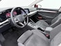 Volkswagen Golf 1.0 eTSI Life Business | Navigatie | PDC | Stuur-/Stoelverwarming | ACC |