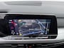 Volkswagen Golf 1.0 eTSI Life Business | Navigatie | PDC | Stuur-/Stoelverwarming | ACC |