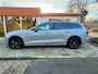 Volvo V60 2.0 T6 Plug-in hybrid AWD Plus / Incl. Volvo selekt garantie / Panoramadak Dark / H&K AUDIO /360°Cam / Pilot / BLIS