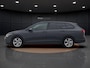 Volkswagen Golf Variant 1.0 eTSI Life Business | Elek. Verstelb. Voorstoel | Navigatie | ACC | Camera |