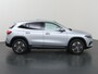 Mercedes-Benz EQA 250+ Business Solution Luxury 71 kWh | Panoramaschuifdak | Achteruitrijcamera | Stoelverwarming | Dodehoekassistent |