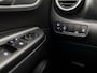 Hyundai Kona 1.0 T-GDI Sport (APPLE CARPLAY, STOELVERWARMING, CAMERA, CLIMATE CONTROL, SPORTSTOELEN, NIEUWSTAAT)