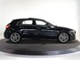 Mercedes-Benz A-klasse 180 Business Solution AMG | Panoramaschuifdak | Stoelverwarming | Achteruitrijcamera |  MULTIBEAM LED |
