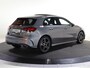 Mercedes-Benz A-klasse 180 Business Solution AMG | Panoramaschuifdak | Stoelverwarming | Achteruitrijcamera |  MULTIBEAM LED | Night |