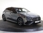 Mercedes-Benz A-klasse 180 Business Solution AMG | Panoramaschuifdak | Stoelverwarming | Achteruitrijcamera |  MULTIBEAM LED | Night |