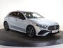 Mercedes-Benz A-klasse 180 Business Solution AMG | Panoramaschuifdak | Stoelverwarming | Achteruitrijcamera |  MULTIBEAM LED |