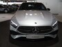 Mercedes-Benz A-klasse 180 Business Solution AMG | Panoramaschuifdak | Stoelverwarming | Achteruitrijcamera |  MULTIBEAM LED |