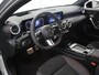 Mercedes-Benz A-klasse 180 Business Solution AMG | Panoramaschuifdak | Premium plus | Head-Up | Stoelverwarming | Achteruitrijcamera |  MULTIBEAM LED |
