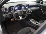 Mercedes-Benz A-klasse 180 Business Solution AMG | Panoramaschuifdak | Stoelverwarming | Achteruitrijcamera |  MULTIBEAM LED |