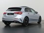 Mercedes-Benz A-klasse 180 Business Solution AMG | Panoramaschuifdak | Stoelverwarming | Achteruitrijcamera |  MULTIBEAM LED |