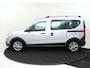Dacia Dokker 1.2 TCe115 S&S Stepway | 5 Persoons |airco | audio-navigatie full map | cruise control | lichtmetalen velgen 16" |