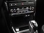 Volkswagen T-Cross 1.0 TSI Life Edition | Navigatie | Stoelverwarming | Camera | ACC | 17"|