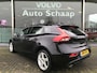 Volvo V40 2.5 T5 Summum Automaat | Rijklaar incl garantie | Panoramadak Adaptieve cruise Keyless Trekhaak