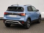 Volkswagen T-Cross Life Edition 1.0 TSI 116 PK | Camera | Parkeersenoren | Climate Control | LED | 17 inch velgen | Stoelverwarming |