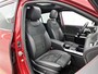 Mercedes-Benz GLA 250 e AMG Plug-In Hybride Panoramadak | 5 spaaks lichtmetalen velgen | elect. bed. Voorstoelen met memory | Trekhaak wegklapbaar | Navigatie | Parkig support met camera achter Inclusief 24 maanden Mercedes-Benz Certified garantie voor Europa.