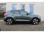 Volvo EX40 Single Motor Extended Range Plus 82 kWh | Adaptieve cruise control | Harman Kardon Geluidsinstallatie | Stoelen voor verwarmbaar | Stuurwiel verwarmbaar | Visual Park Assist | Pilot assist | 19'' Lichtmetalen