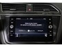 Volkswagen Tiguan Allspace 1.5 TSI Highline R-line 7-Persoons Panoramadak, LED, ACC, Massagestoelen
