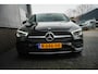 Mercedes-Benz CLA 180 136 pk Business Solution Luxury AMG-Sportpakket / Sfeer-Verl./ Led-Koplamp/ Sport-Stoelen/ Stoel.Verw/ Camera/ 18'' LMV