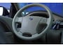 Volvo V70 2.0 Momentum / Vol-leder / Stoelverwarm. / ecc/ Elek-klep/Orig-NL / = GOED ONDERHOUDEN !!