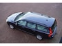Volvo V70 2.0 Momentum / Vol-leder / Stoelverwarm. / ecc/ Elek-klep/Orig-NL / = GOED ONDERHOUDEN !!