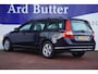 Volvo V70 2.0 Momentum / Vol-leder / Stoelverwarm. / ecc/ Elek-klep/Orig-NL / = GOED ONDERHOUDEN !!