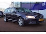 Volvo V70 2.0 Momentum / Vol-leder / Stoelverwarm. / ecc/ Elek-klep/Orig-NL / = GOED ONDERHOUDEN !!