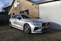 Volvo V60 2.0 B3 R-DESIGN, ACC, Lane, Harman Kardon, Leder