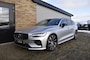 Volvo V60 2.0 B3 R-DESIGN, ACC, Lane, Harman Kardon, Leder