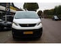 Peugeot Traveller Long 1.5 BlueHDi 120PK Business 9-Persoons + Airco/ Navi/ Leder/ CarPlay/ Cruise/ 2xSchuifdeur/ NL auto