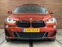 BMW X2 SDrive18i High Executive | M-Pakket | Pano | HUD | 19' inch | Alcantara | Navigatie | LED