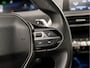 Peugeot 3008 1.2 PureTech GT Line Première Sport Automaat (PANORAMADAK, DIAMOND STITCHING, LEDER, STOELVERWARMING, SPORTSTOELEN, CLIMATE, CRUISE, CAMERA, APPLE CARPLAY, NIEUWE APK, NIEUWSTAAT)