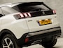 Peugeot 3008 1.2 PureTech GT Line Première Sport Automaat (PANORAMADAK, DIAMOND STITCHING, LEDER, STOELVERWARMING, SPORTSTOELEN, CLIMATE, CRUISE, CAMERA, APPLE CARPLAY, NIEUWE APK, NIEUWSTAAT)