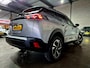 Peugeot 2008 1.2 PureTech 101PK Allure Pack + Dealer OH|LED|Navi|DAB|Apple|Android|Lane assist|Climate|Cruise|Camera|PDC|17"LMV