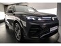 Volkswagen Tiguan R-Line Edition 1.5 TSI eHybrid 272pk DSG Automaat Trekhaak, Panoramadak, Navigatie, Adaptive cruise control, Elektrische achterklep, Black Style, Achteruitrijcamera