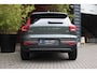 Volvo XC40 2.0 B4 Plus Dark | 20" Velgen | Matrix LED | 360 Camera | Panoramadak | Pilot Assist