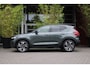 Volvo XC40 2.0 B4 Plus Dark | 20" Velgen | Matrix LED | 360 Camera | Panoramadak | Pilot Assist