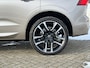 Volvo XC60 2.0 T8 Plug-in hybrid AWD Plus Dark | 455 PK | Luchtvering | Stoelventilatie | Trekhaak | 360 Camera |